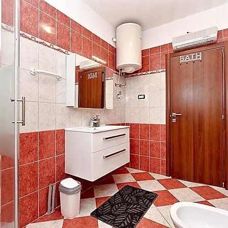 2115 Szálloda Vodnjan